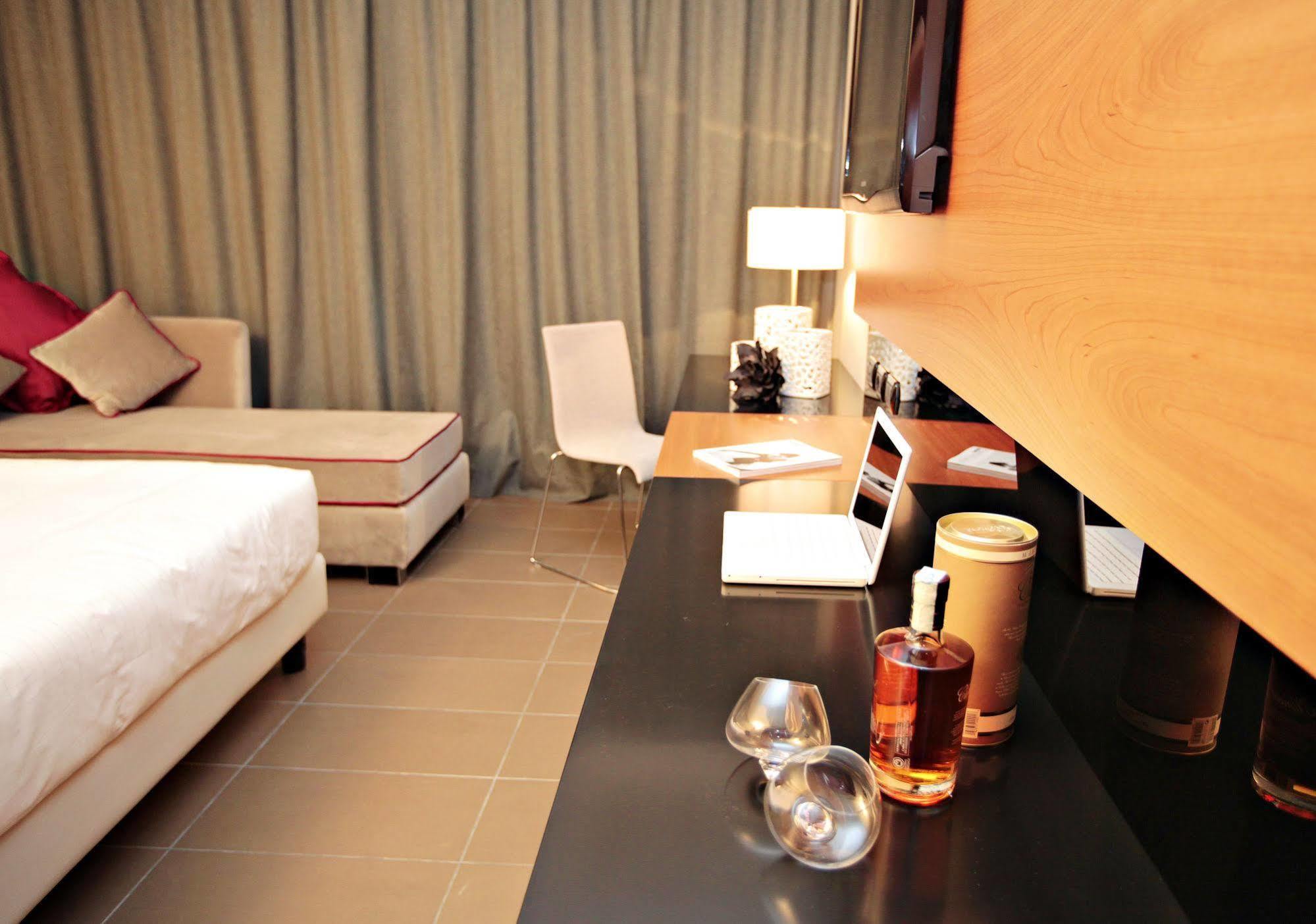 Cosmopolitan Hotel Civitanova Marche Εξωτερικό φωτογραφία